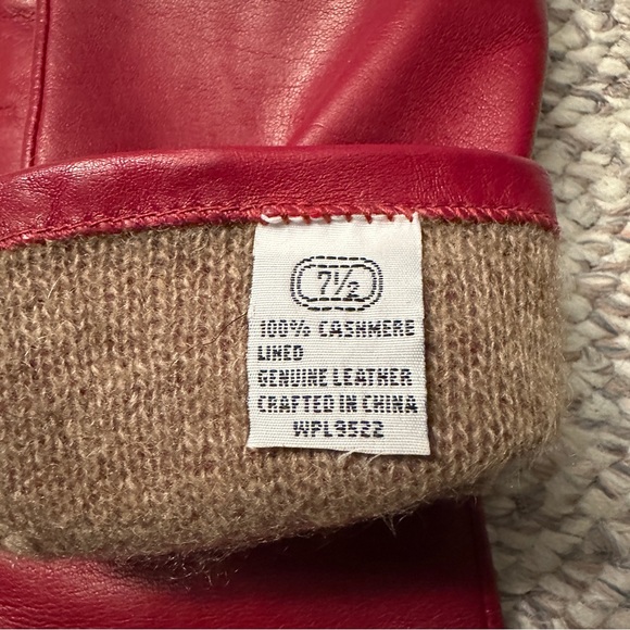 Red leather gloves - Picture 3 of 3